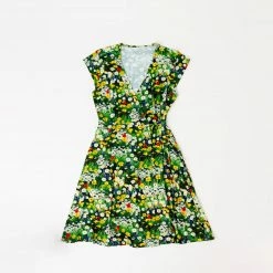 Muse Threads Wildflowers Women's Lounge Wrap Dress Big Humans