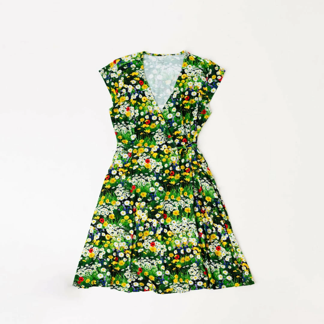 Muse Threads Wildflowers Women's Lounge Wrap Dress Big Humans 3 Muse Threads Wildflowers Women's Lounge Wrap Dress Big Humans