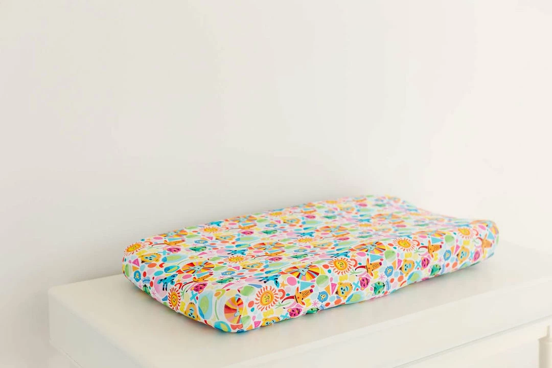 Muse Threads Party Animals Multi-Cover Vibrant Home 4 Muse Threads Party Animals Multi-Cover Vibrant Home