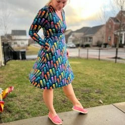 Muse Threads Rainbow Jellies Women's Lounge Wrap Dress Big Humans