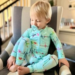 Muse Threads Little Humans Heartbeat Zip Convertible Footie