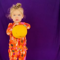 Muse Threads Little Humans Pumpkin Leaves Long Sleeve PJ Set 8 Muse Threads Little Humans Pumpkin Leaves Long Sleeve PJ Set