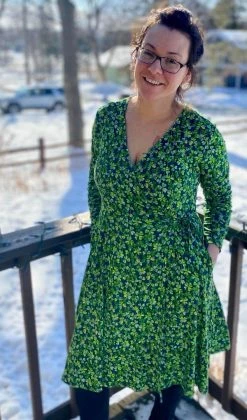 Muse Threads Big Humans Lucky Clover Women's Lounge Wrap Dress