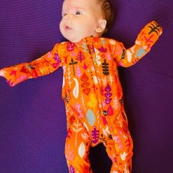 Muse Threads Little Humans Pumpkin Leaves Zip Convertible Footie